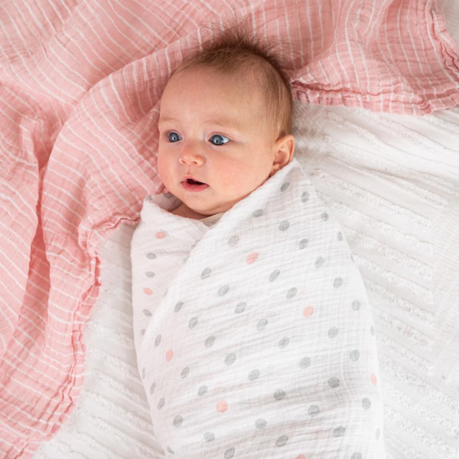 High-volume production of soft muslin swaddles with export-grade quality control for OEM clients