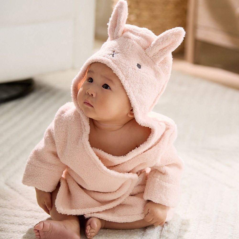Pink rabbit character hooded baby bathrobe custom manufacturer