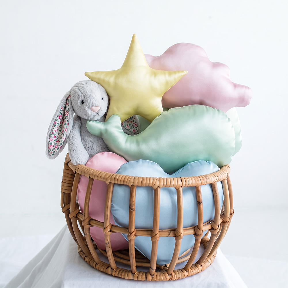 OEKO-TEX Certified Kids Silk Cushions in Basket - Custom OEM Manufacturer